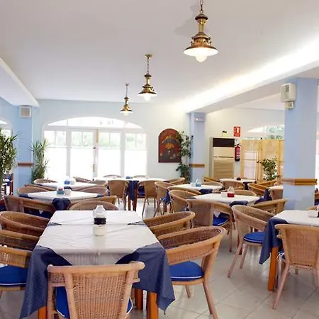 Menorca Caleta Playa Hotel 3*
